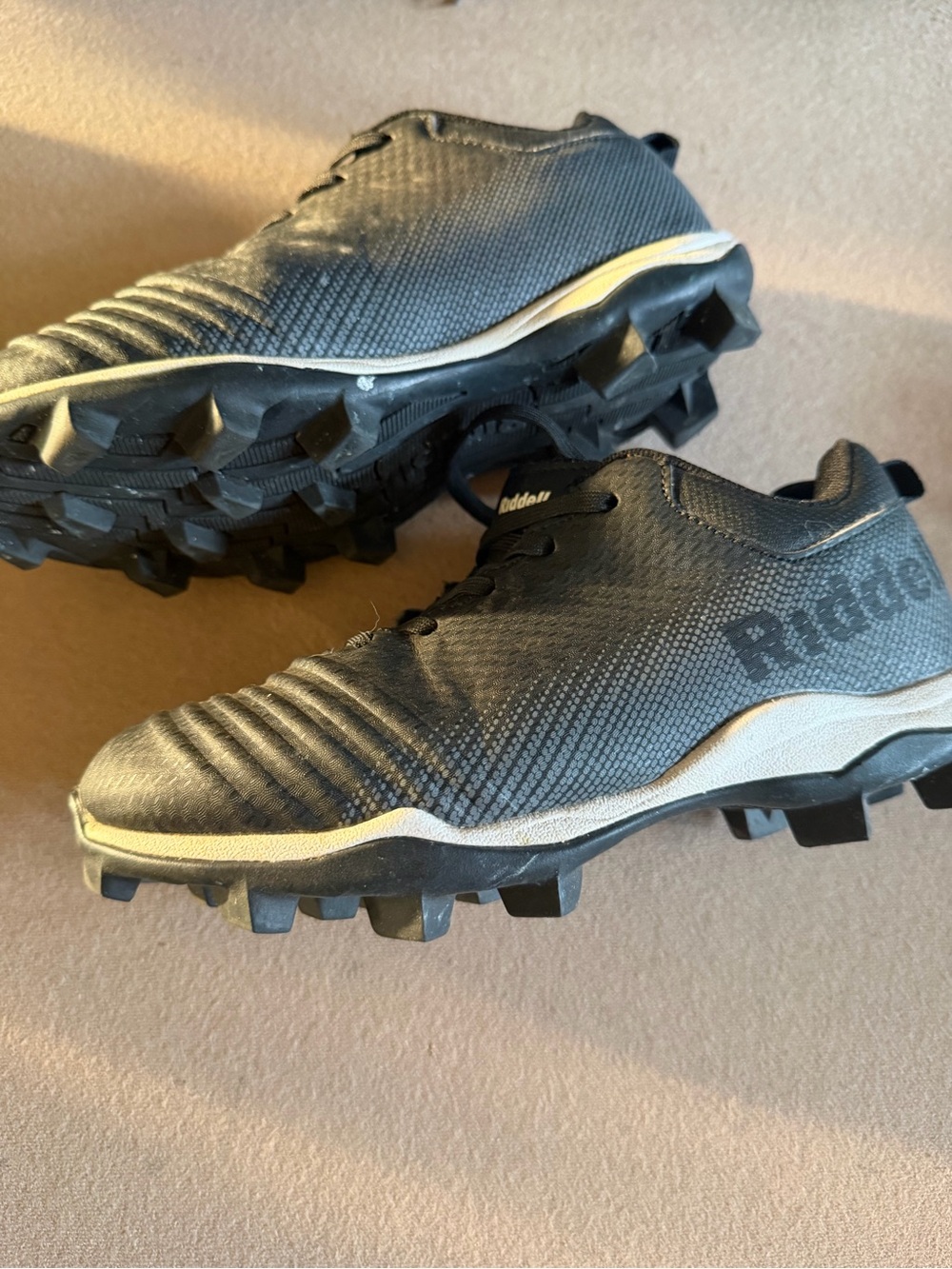 Football/ Flag Football Cleats - Size Youth 3